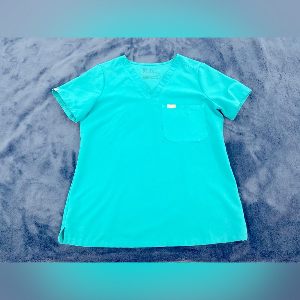 Figs Scrub Top